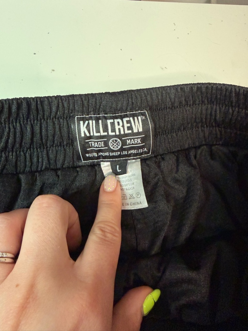 Kill Crew shorts - Picture 2 of 4